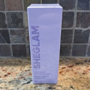 Sheglam LOCK’D IN Matte Makeup Setting Spray 16Hours Locked In Mattifying Mist